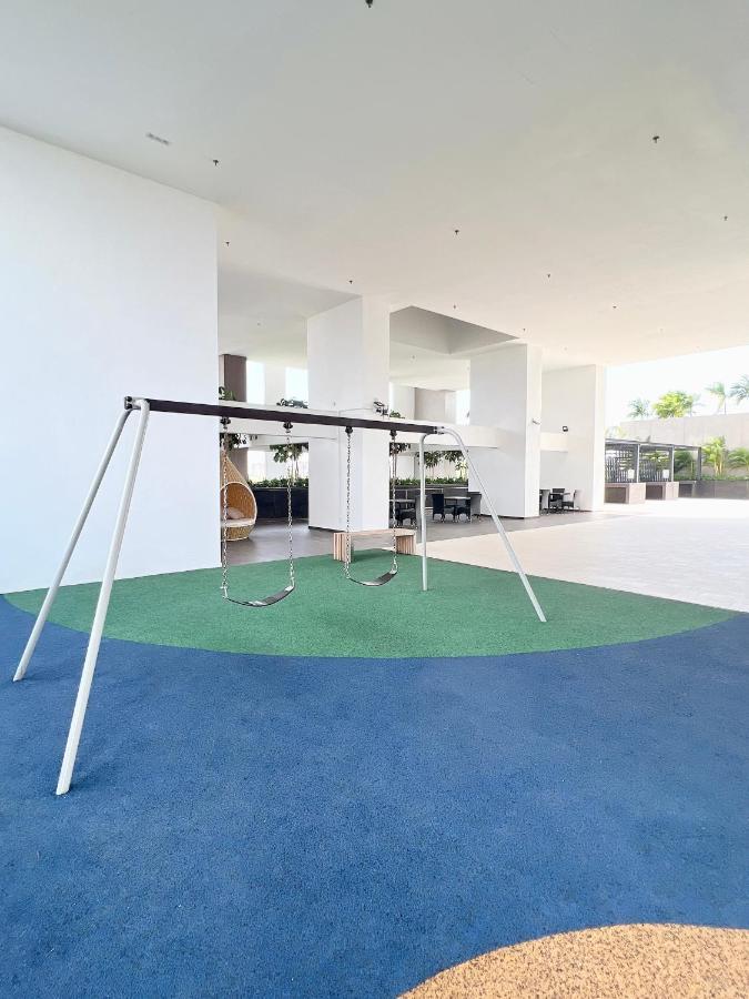 The Apple Residence & Suites Infinity Pool By Nestcove Malacca エクステリア 写真